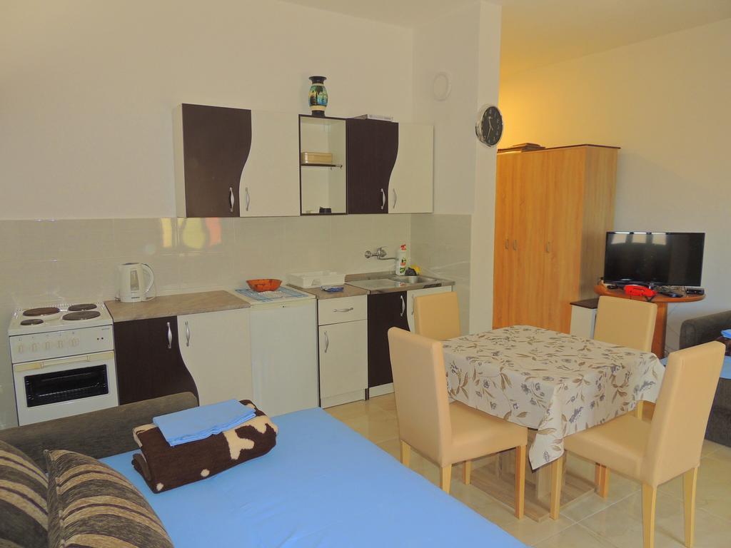 Guest House Jelena Budva Exterior foto